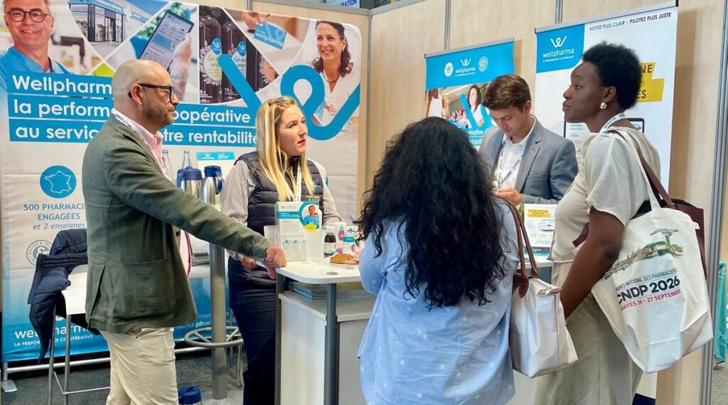Échanges avec des pharmaciens sur le stand B15