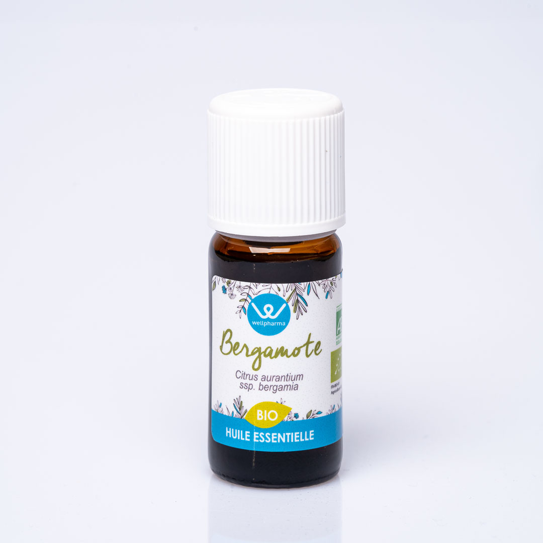 Flacon d'huile essentielle wellpharma bergamote bio